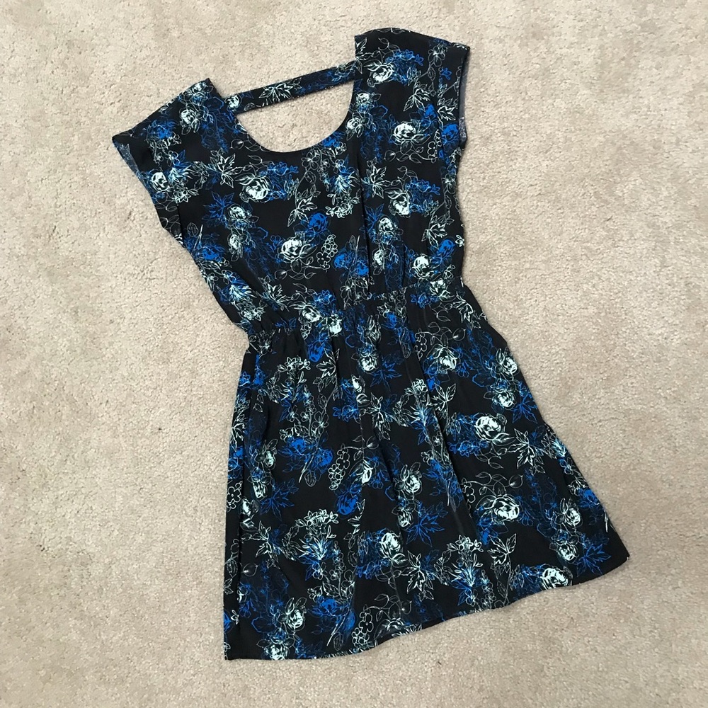 ❌ Sold ❌ Candies size small black print dress